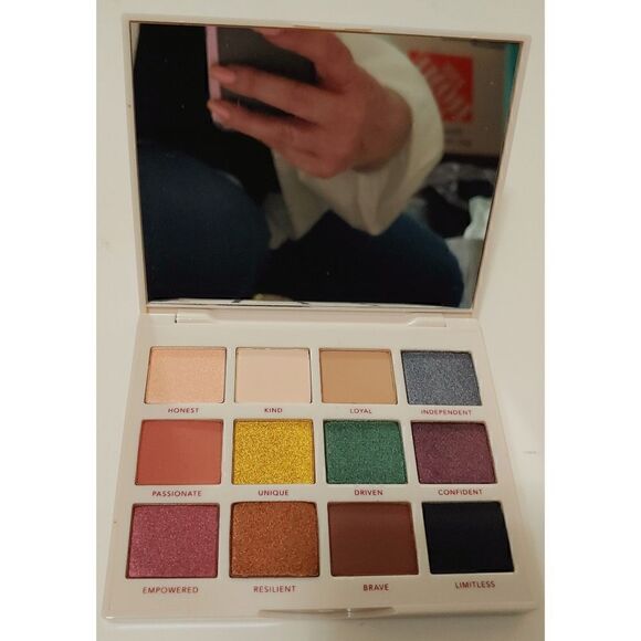 Persona Identity Two Palette *Palette Declutter Sale* "As Is" GUC - Picture 3 of 6